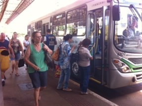 A partir de segunda-feira (12), motoristas da TCCC não receberão mais pagamento de passagem em dinheiro